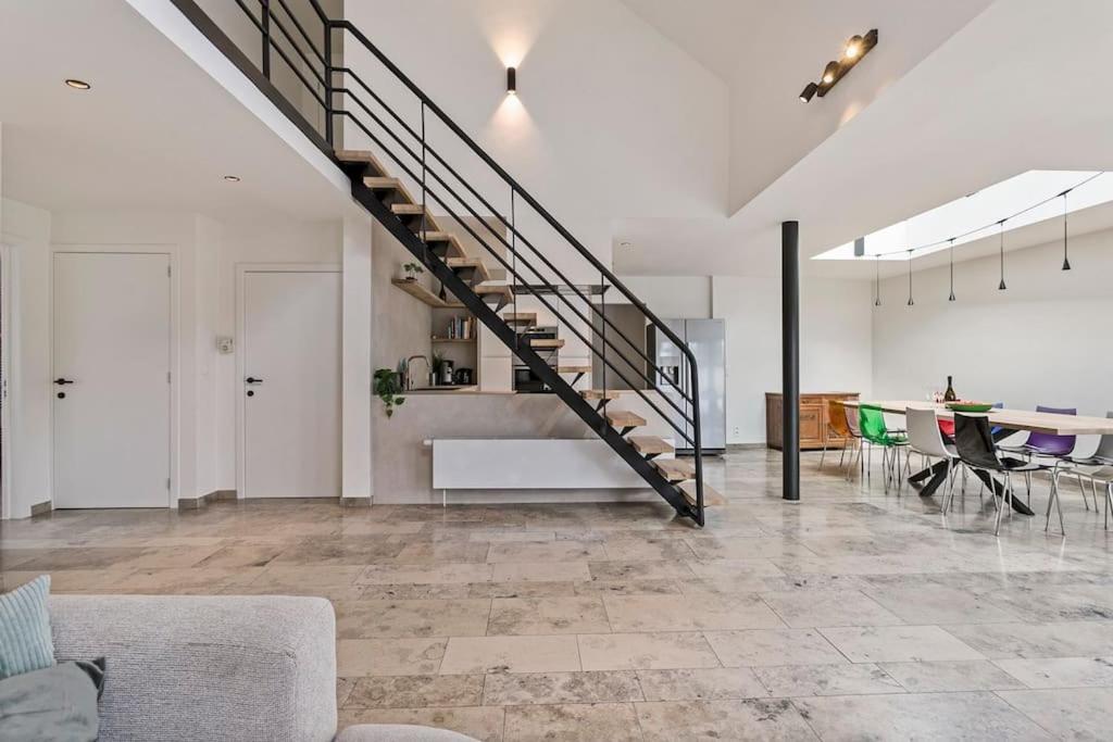 Schitterende Loft Met Jacuzzi En Sauna In メッヒェレン エクステリア 写真