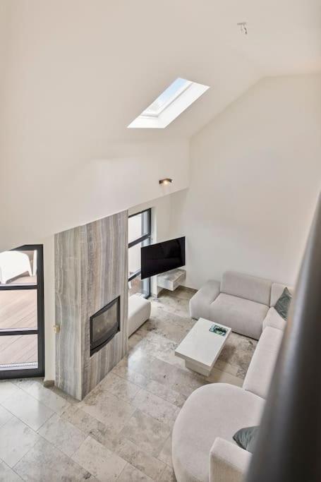 Schitterende Loft Met Jacuzzi En Sauna In メッヒェレン エクステリア 写真