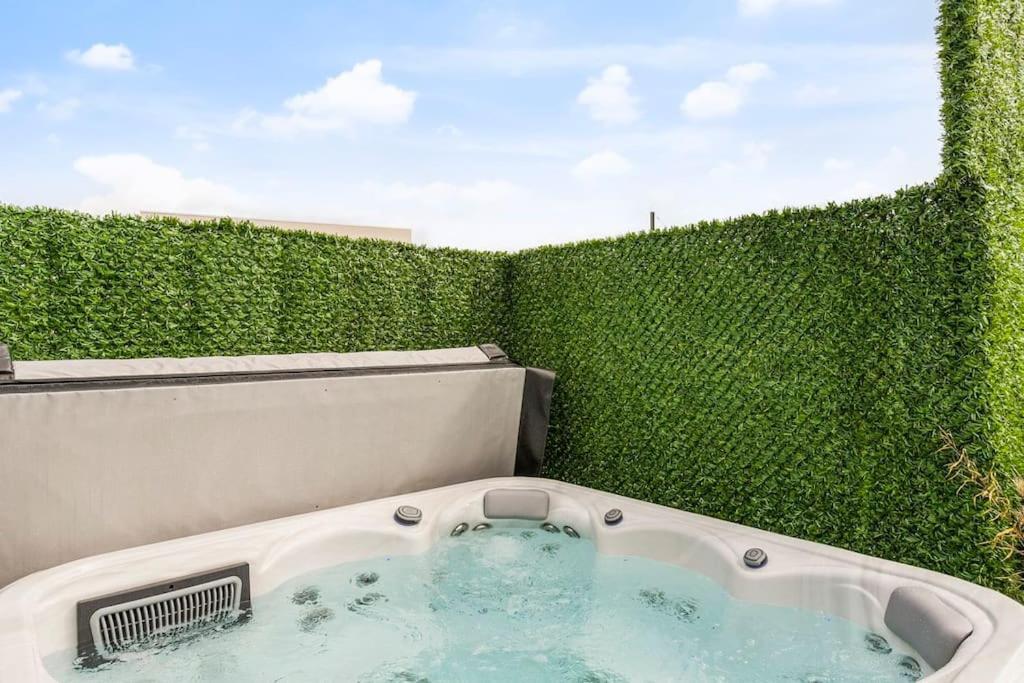 Schitterende Loft Met Jacuzzi En Sauna In メッヒェレン エクステリア 写真