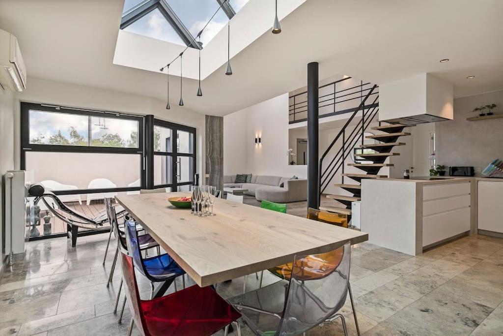 Schitterende Loft Met Jacuzzi En Sauna In メッヒェレン エクステリア 写真