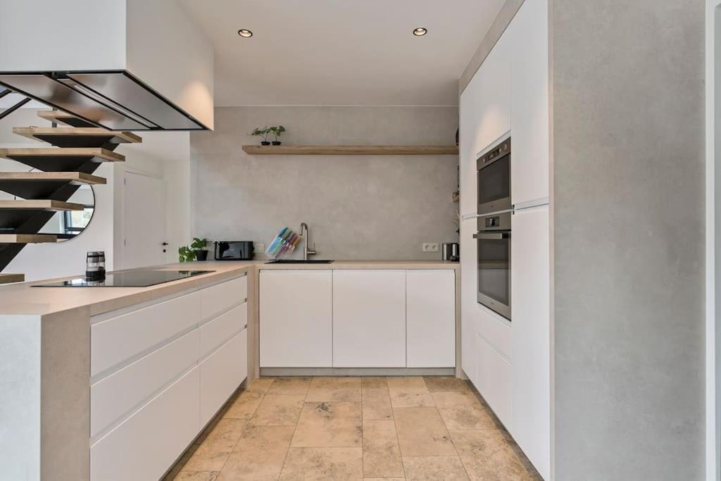 Schitterende Loft Met Jacuzzi En Sauna In メッヒェレン エクステリア 写真